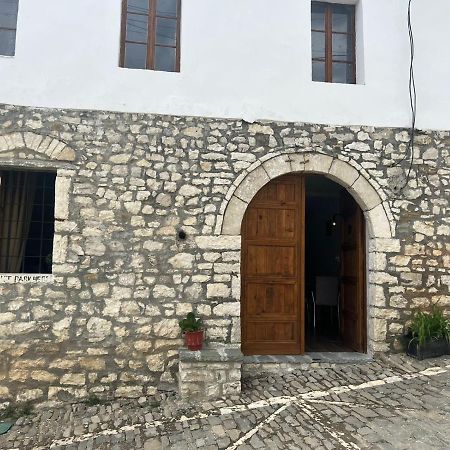 Hotel Omer The Ottoman House Берат Экстерьер фото