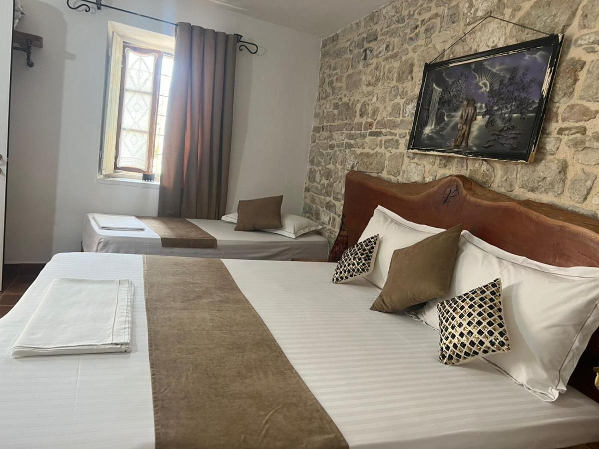 Hotel Omer The Ottoman House Берат Экстерьер фото